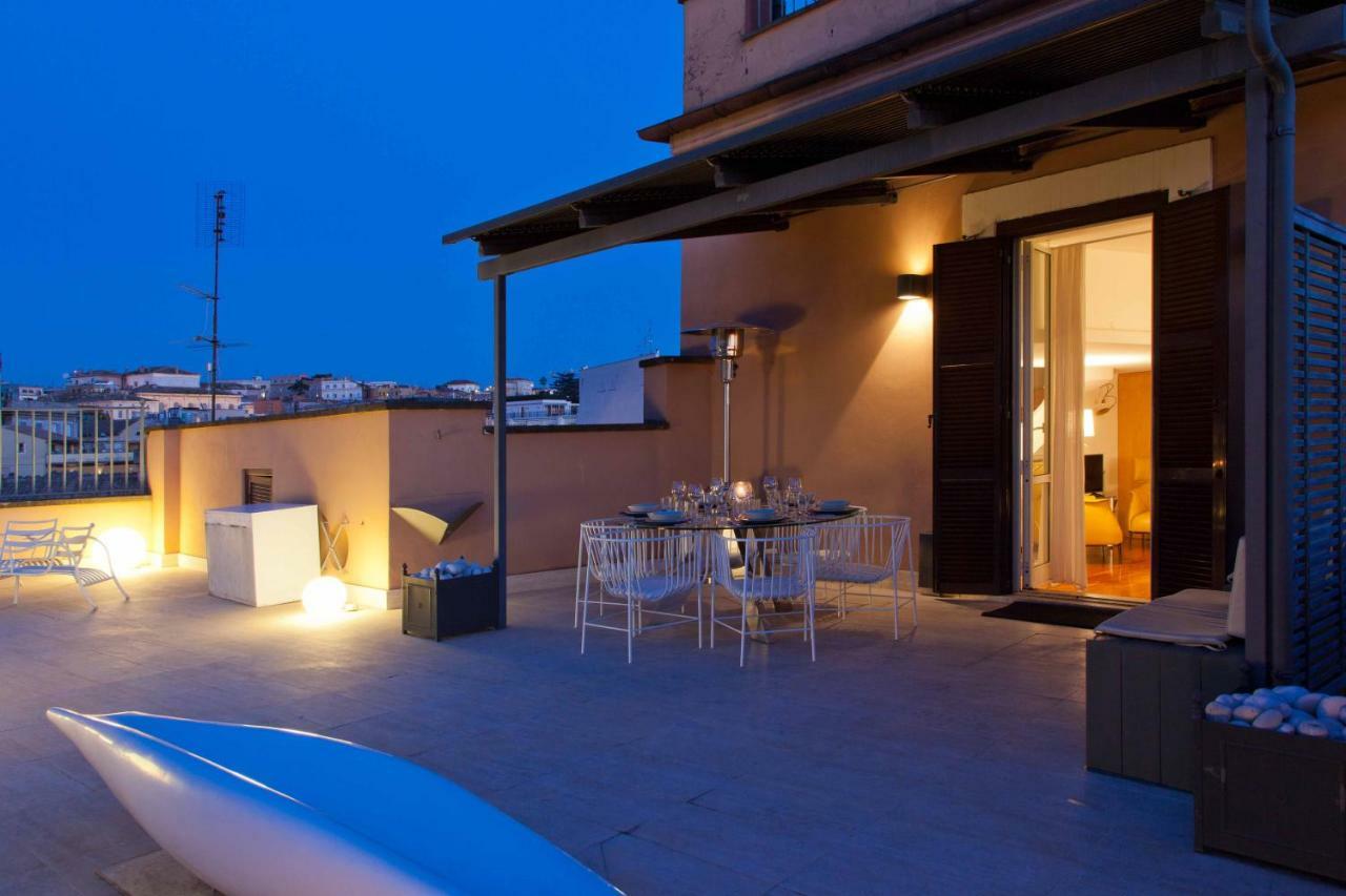 Apartment Centini Toni Luxury Rooftop Rom